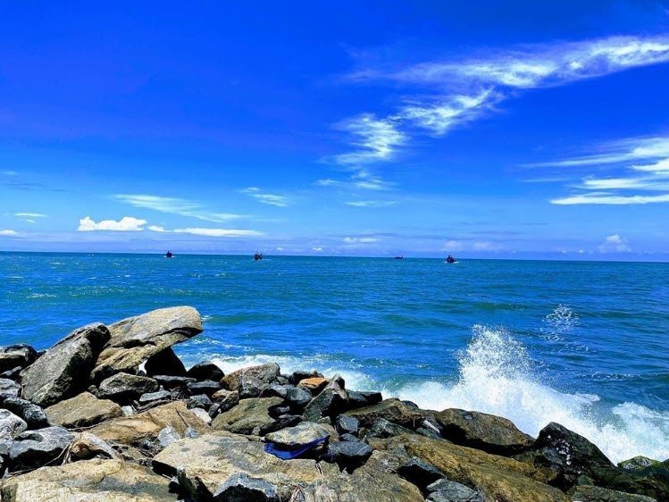 Padinjarekkara Beach, , India
